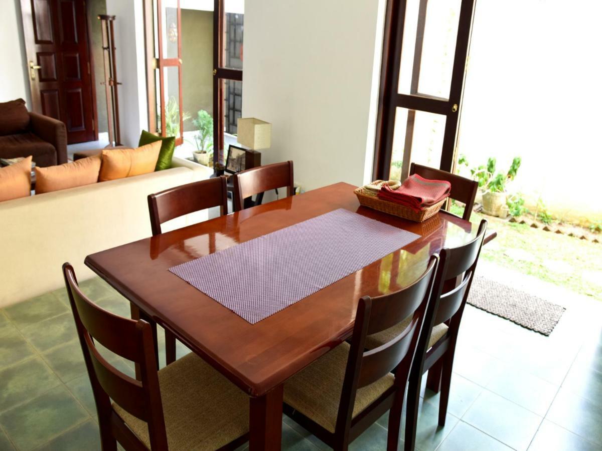 Hotel Mrs Pepperpots Colombo Exterior foto